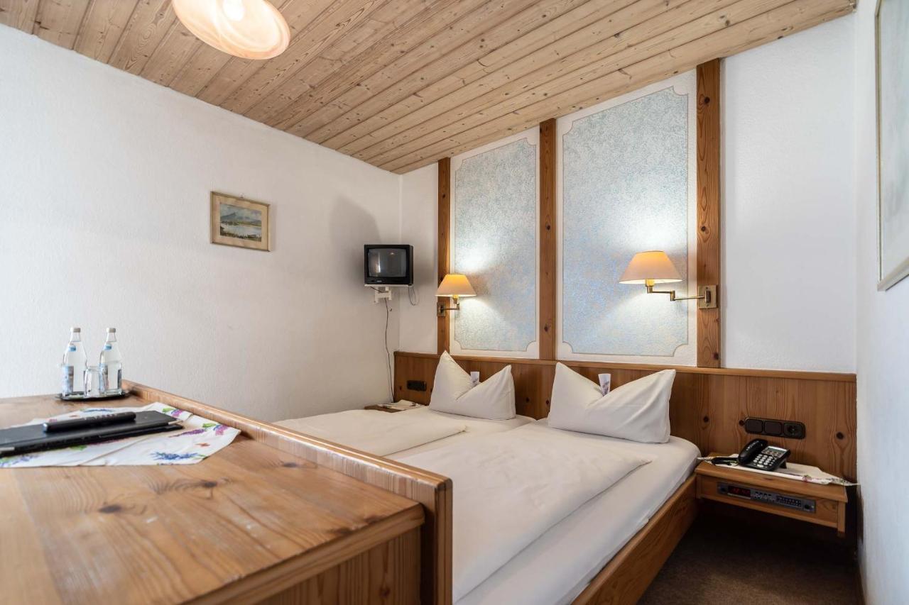 Hotel-Gasthof Zum Dragoner Peiting Zewnętrze zdjęcie