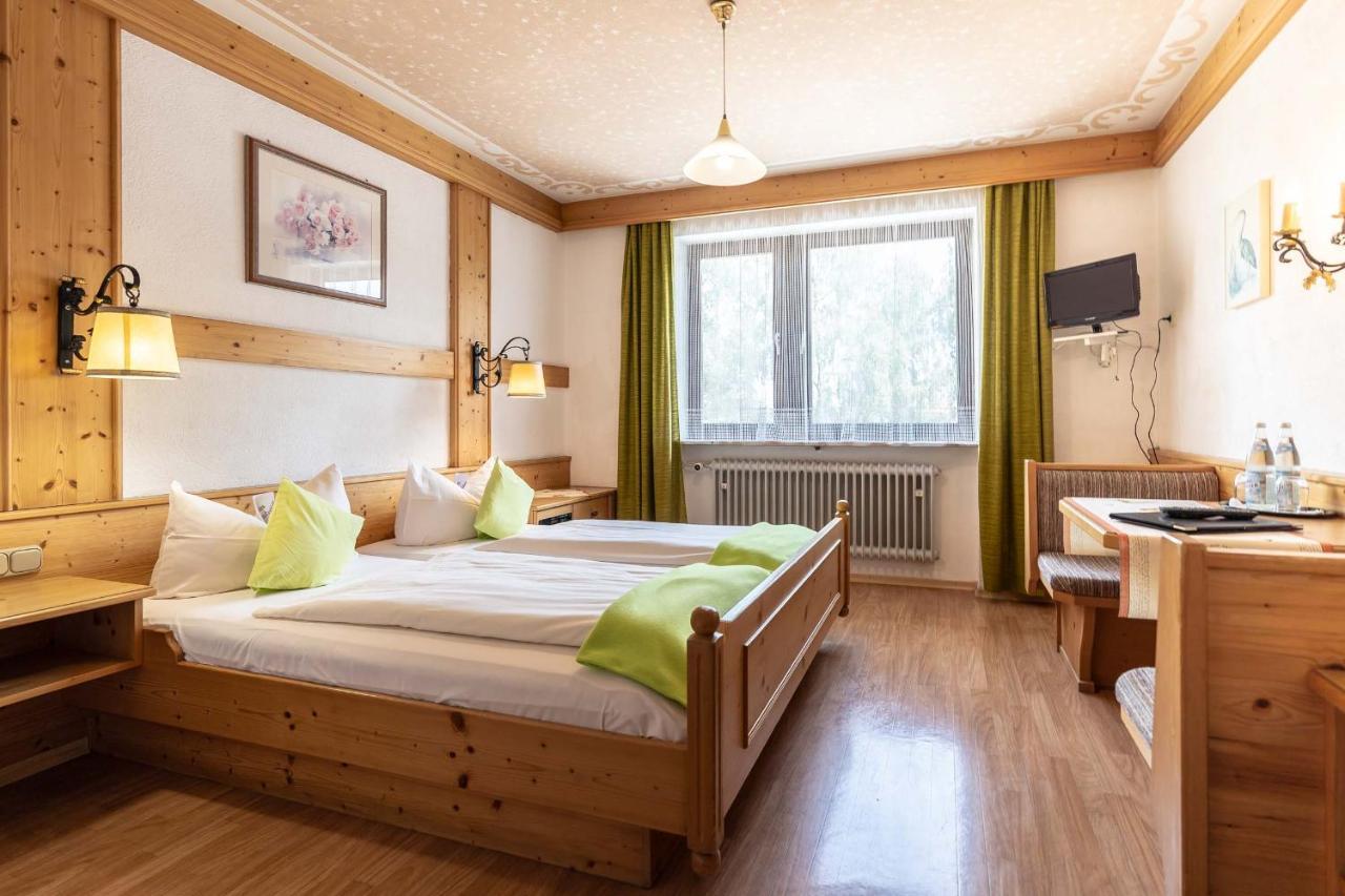 Hotel-Gasthof Zum Dragoner Peiting Zewnętrze zdjęcie