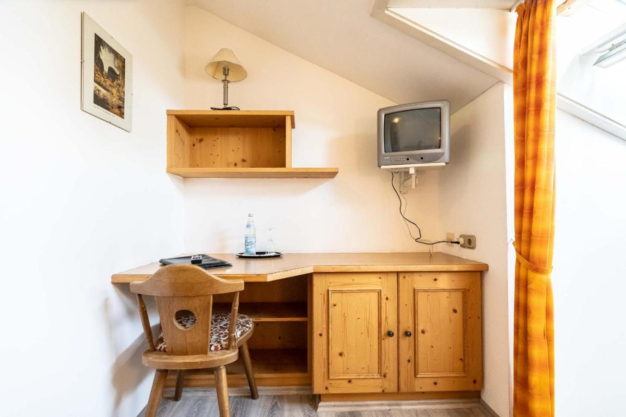 Hotel-Gasthof Zum Dragoner Peiting Zewnętrze zdjęcie
